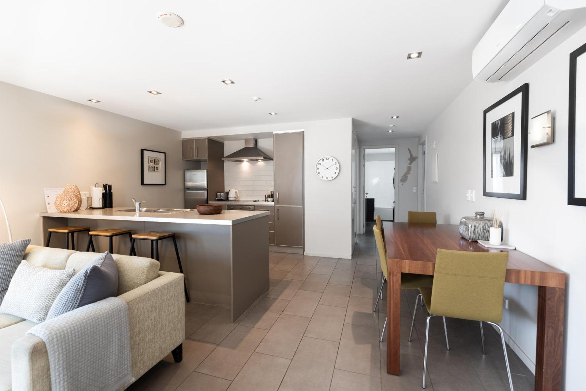 Paihia 2 Bedroom Apartment With Pool エクステリア 写真